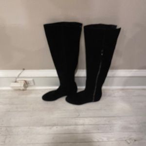 Stuart Weitzman Tass black suede wedge knee boots size 7 Guc